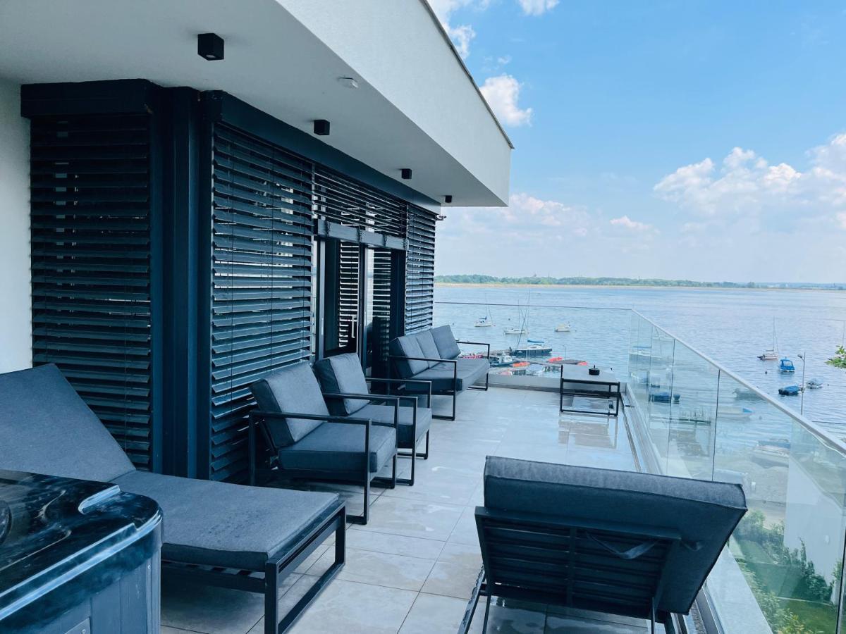 Ow Mewa Nad Jeziorem Resort *
